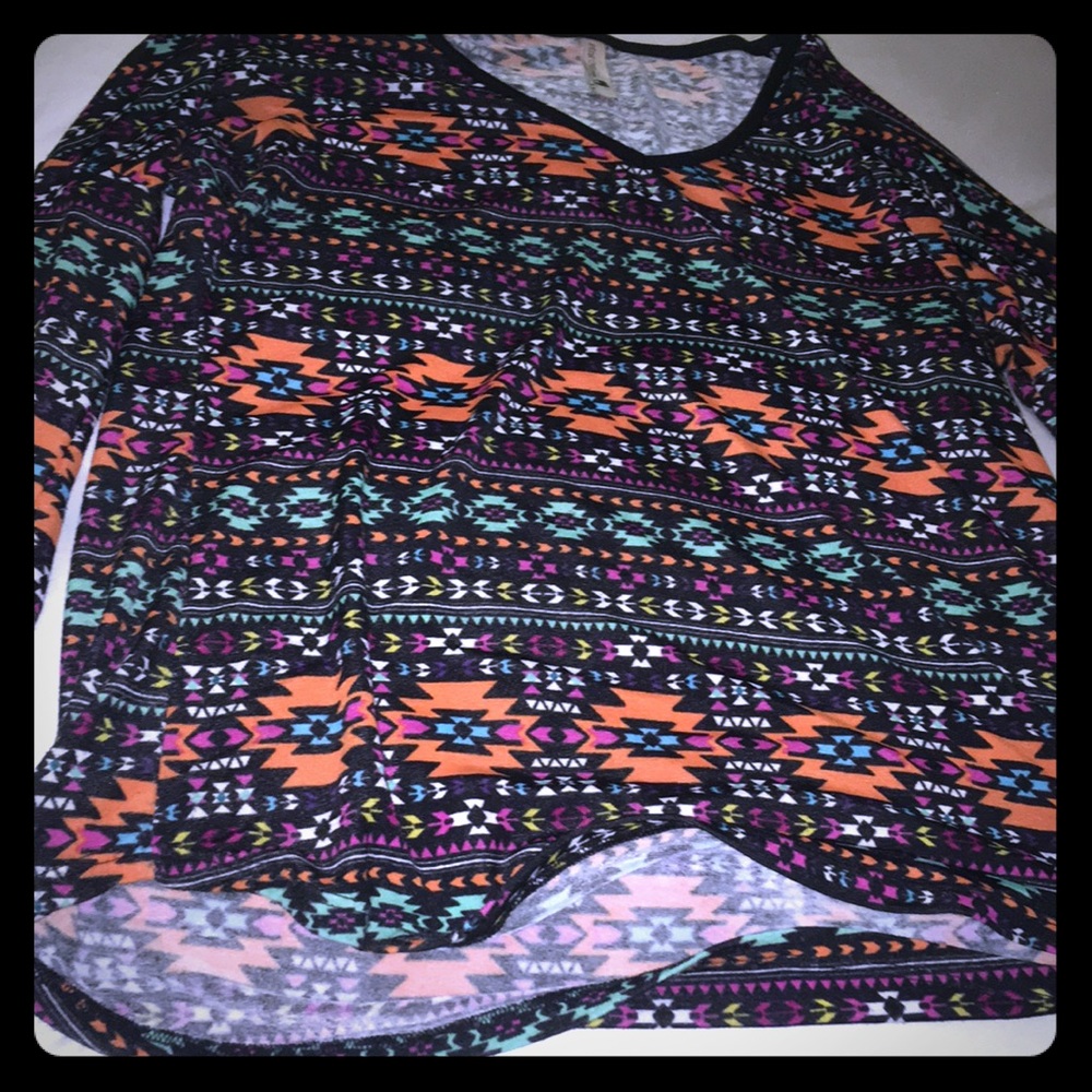 PINK OWL brand long sleeve top. Size M